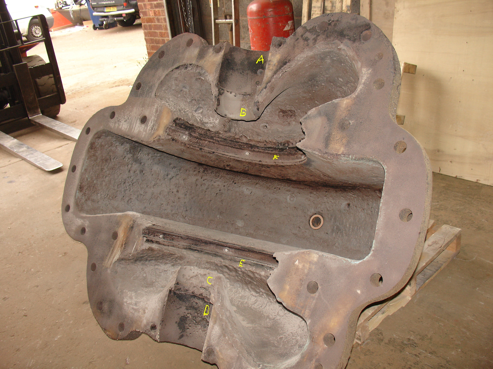 8 Ton Pump Repair Bahrain Cast Iron Welding Services Offer Global Casting Repairs on Cast Iron